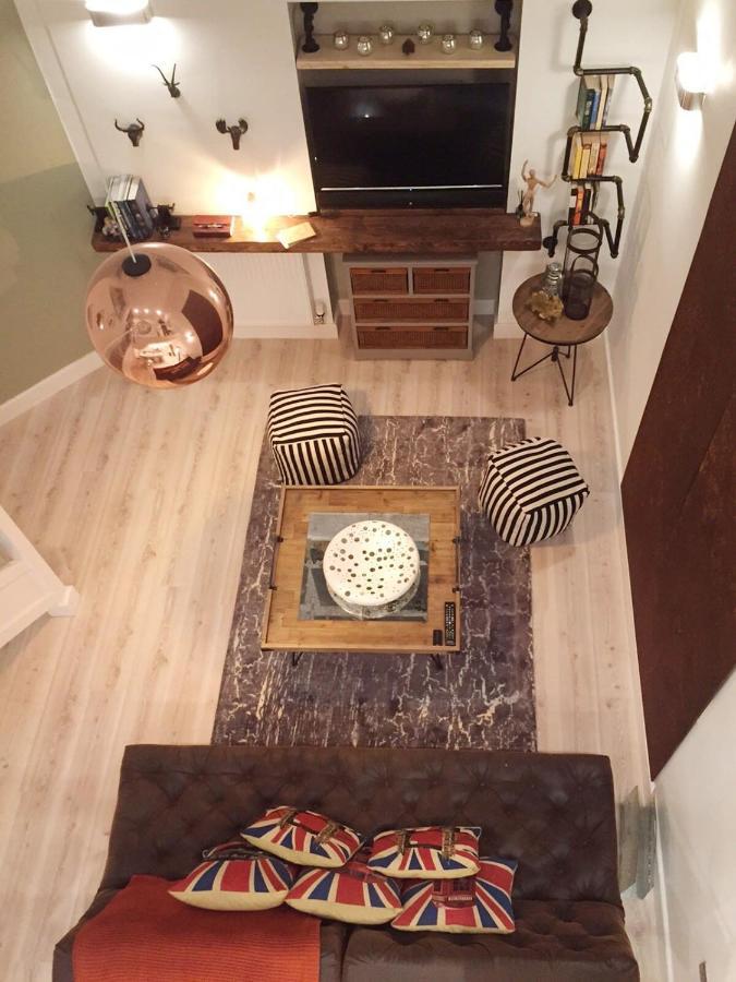 Spacious 1 Bedroom Split Level Old Pub Conversion Tower Bridge London Kültér fotó